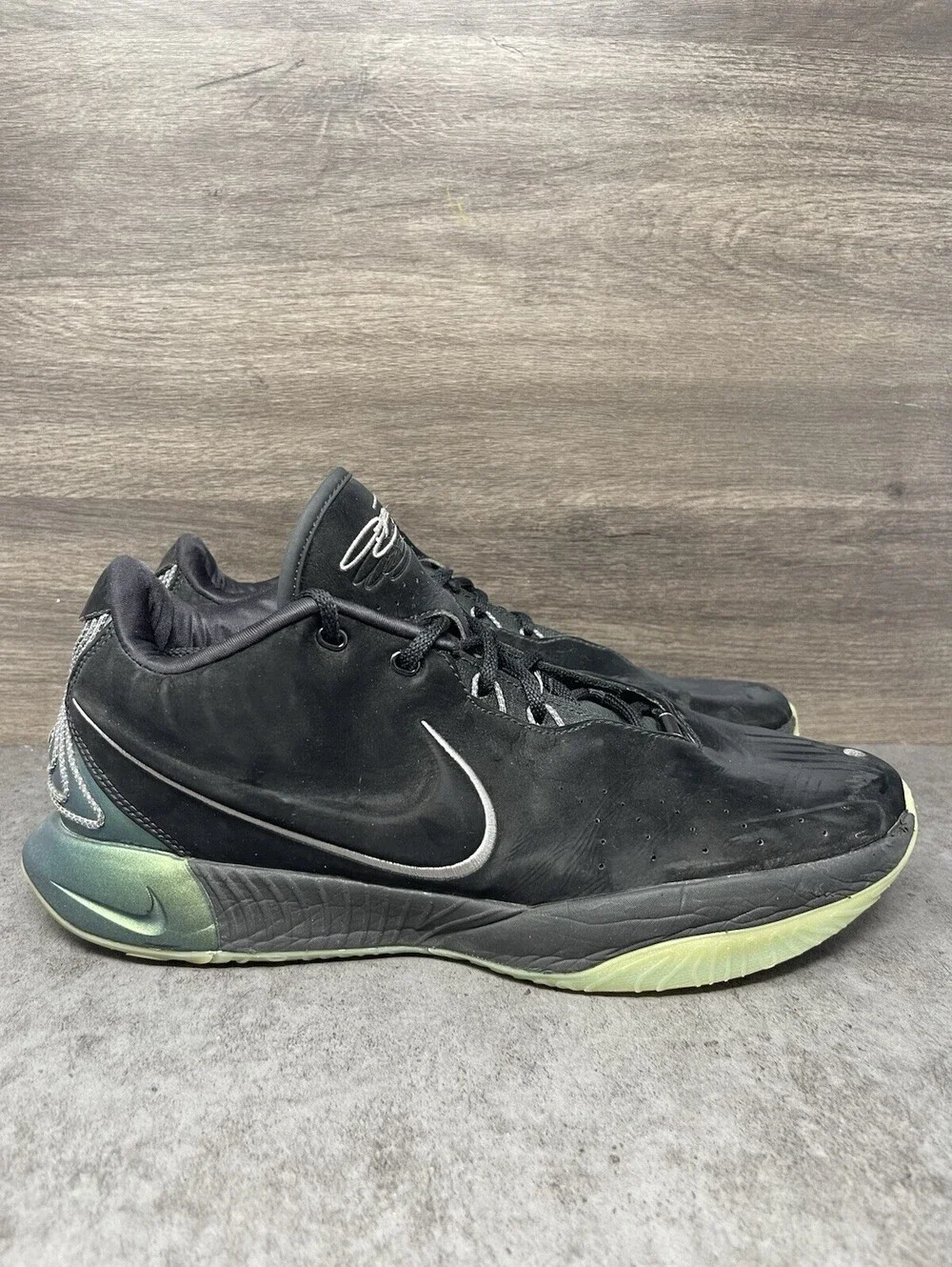 Nike LeBron XXI 21 Tahitian Mens Size 13 FB2238-001 Zoom Air Basketball Shoes
